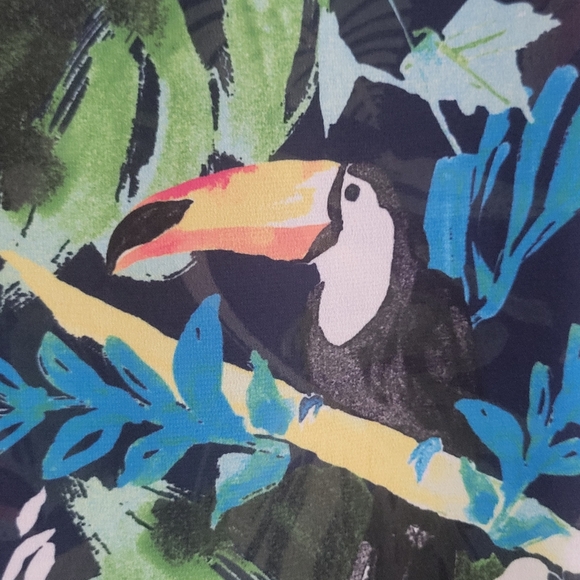 Chico's Tropical Sheer Poncho Cover-up Top Size Sm/Med Colorful Birds - Picture 6 of 10